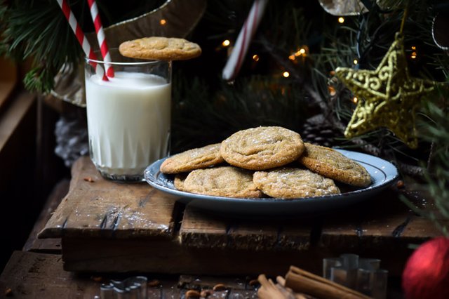 Chewy Ginger Molasses Cookies (3).jpg