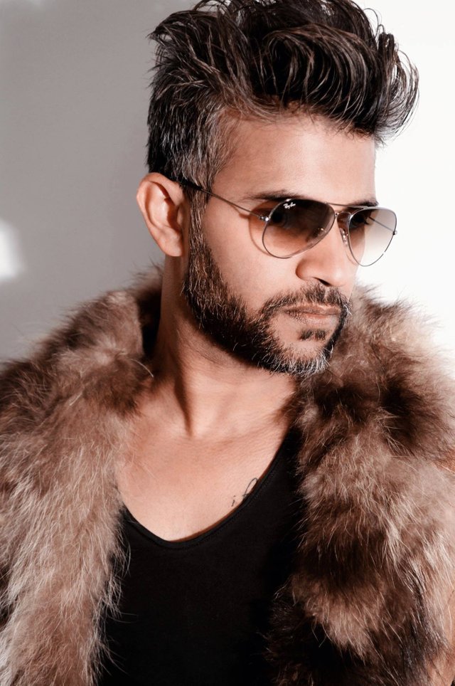 fashion-fur-hair-157842.jpg