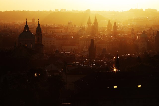 Prague_Sunrise_II_m.jpg