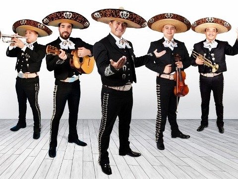 mariachis.jpg