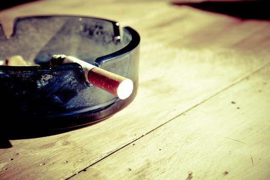 cigarette-smoking-smoke-ash-39503.jpeg