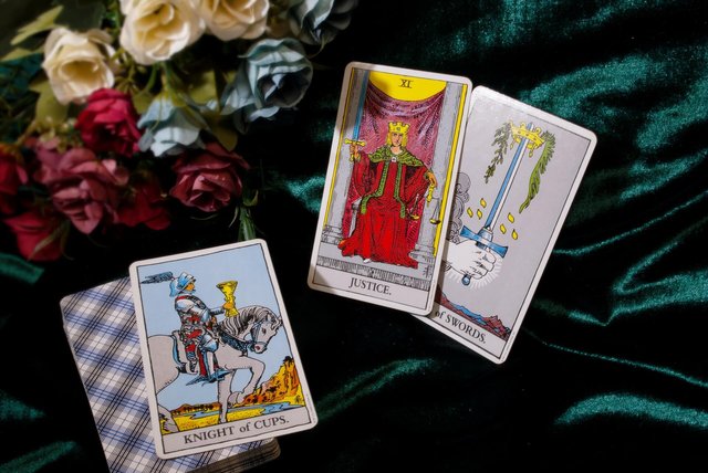 3Card-reading tarot (1).jpg