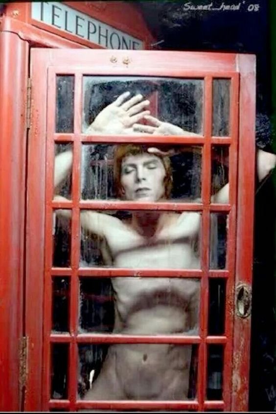 David-Bowie-London-1970..jpg