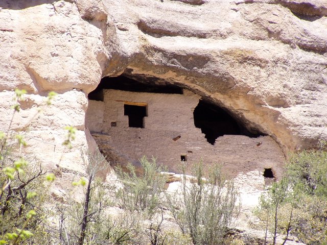 Gila_Cliff_Dwellings_National_Monument_12.JPG