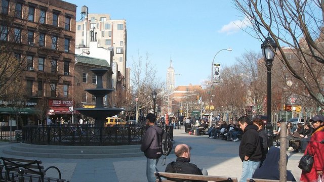 08-father-demo-sq-6th-ave-nyc.jpg