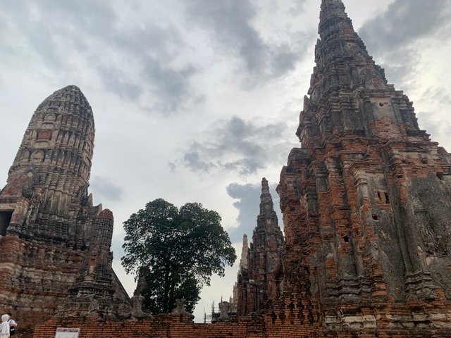 Wat Chaiwatthanaram4.jpg