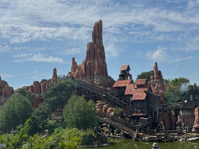 BEUY0841.JPG