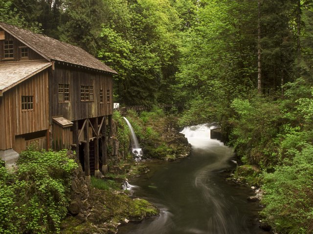 Cedar Creek Grist Mill, Near Vancouver, Washington.jpg