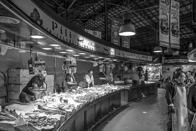 fish-market-428058_1280.jpg