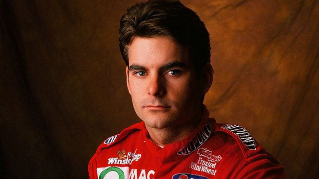 jeff-gordon-portrait-013019-sn-ftrjpg_1tc5wi4m2lwx81rfs4wbwe6xgz.jpg