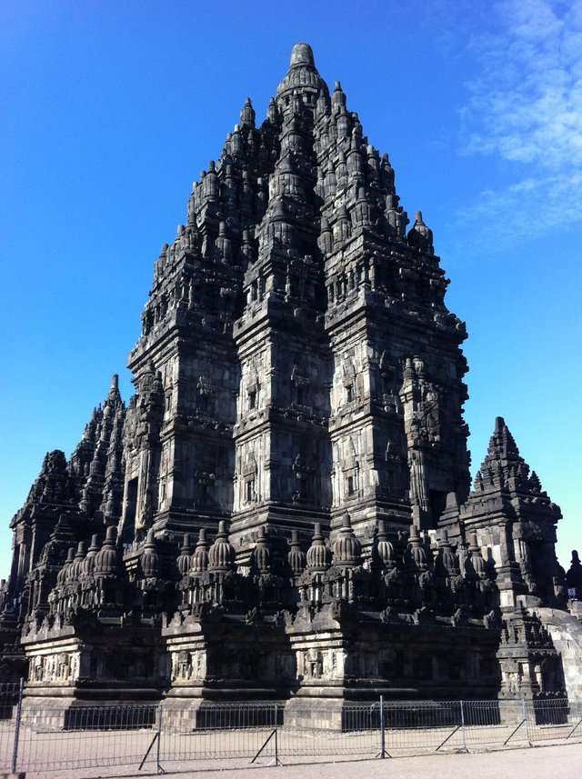 candi prambanan-edit horizon-2.JPG