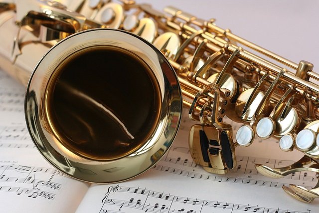 saxophone-gcab3e7800_1280.jpg