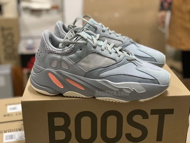 adidas-yeezy-boost-700-inertia-2019-outfit-release-date-eq7597-(5).jpg