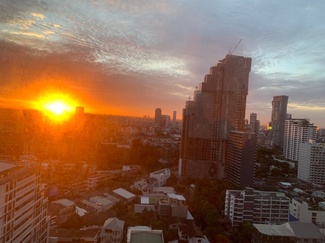 sunrise10.jpg