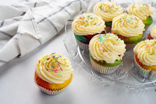 Rainbow-cupcakes-14-of-18-1024x684.webp