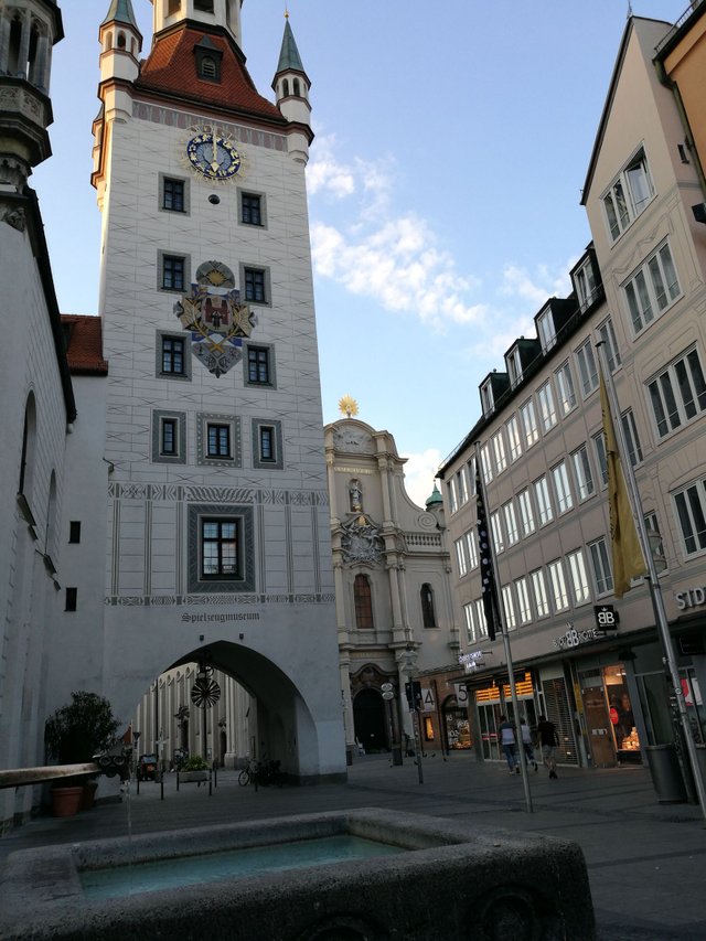 Marienplatz10.jpg