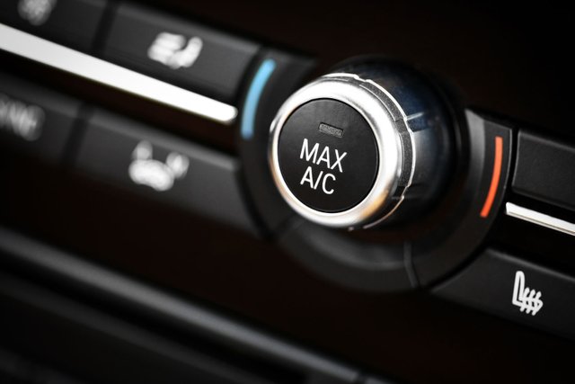 An-air-conditioning-button-toggled-in-off.jpg