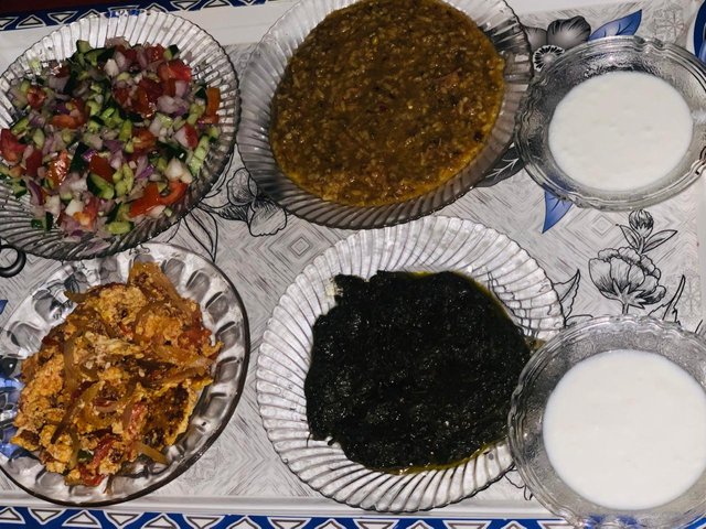 salad eggs with tomatoes saag yugurt .jpg