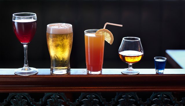 1140-quiz-alcohol-drinks-esp.jpg