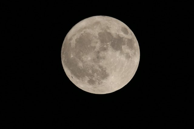 StrawberryMoon2025_001.JPG