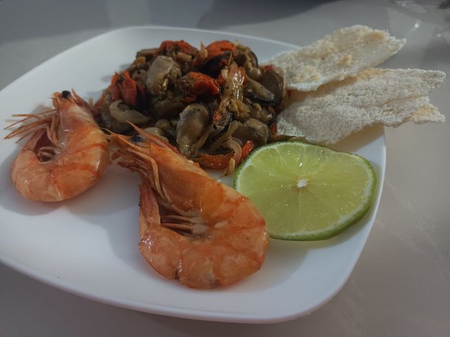 Mariscos Salteados 6..jpg