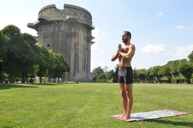 street.yoga.jpeg