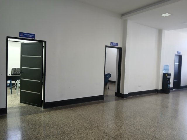 1002159898.jpg