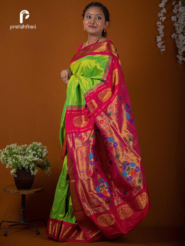 Lime-Green-Handloom-Maharani-Kadiyal-Paithani-Saree1-1.jpg