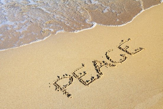 word_peace_in_sand_187143.jpg