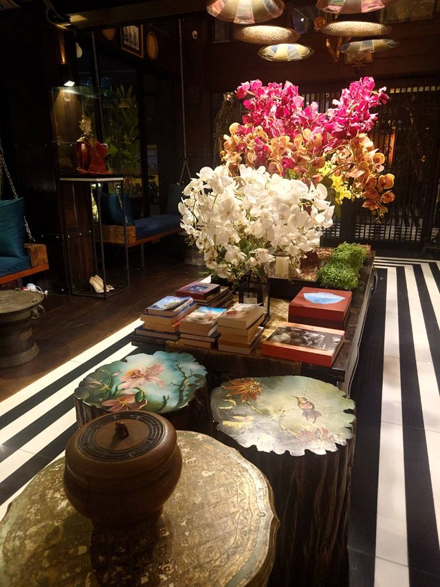 Dhevi Bangkok Hotel41.jpg