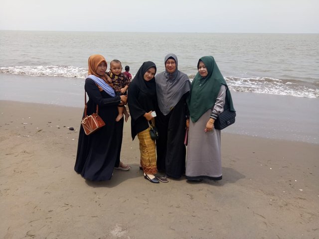 Pantai (2).jpeg