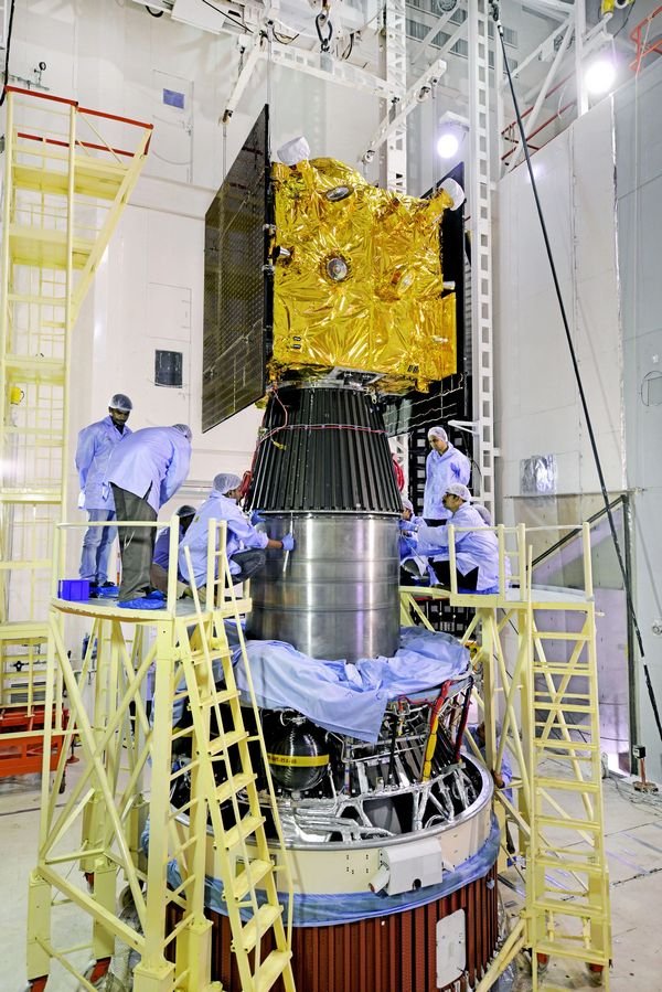 6-irnss-1ispacecraftisbeingintegratedwithpslv-c41.jpg