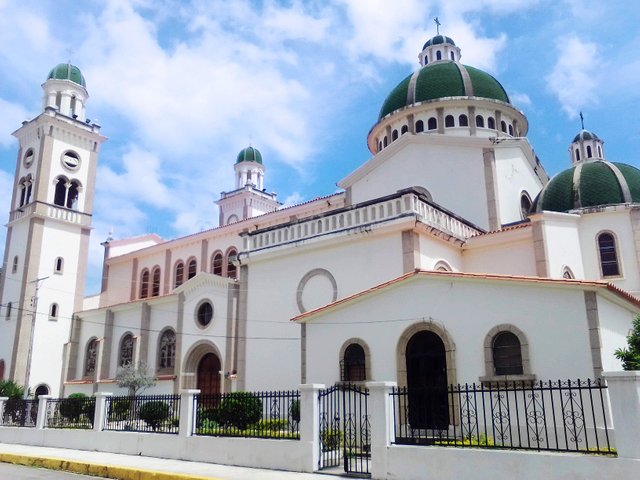 CATEDRAL_tuhmb.jpg