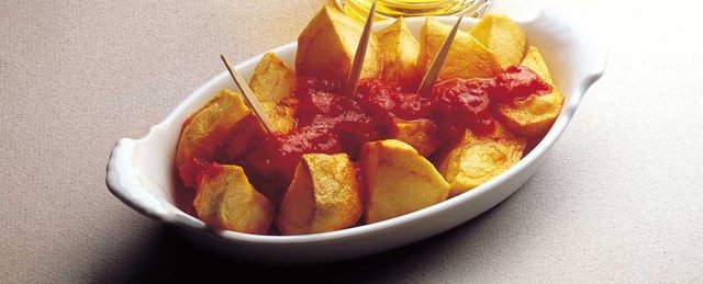 patatas-bravas-6300734.jpg_1973168288.jpg