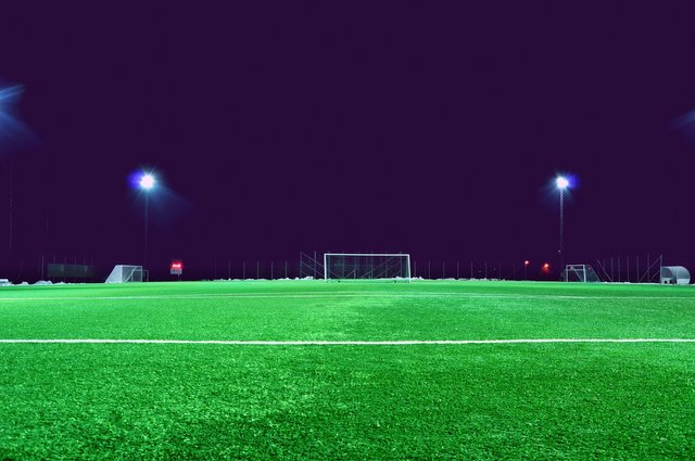 evening-field-football-field-goal-399187.jpg