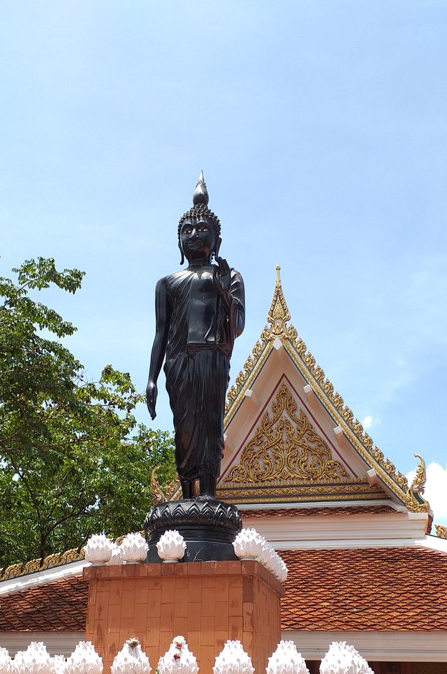 Wat Phasuk Maneejak117 (2).jpg