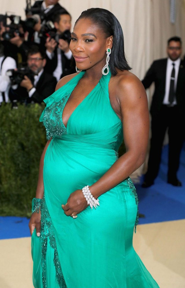 serena-williams-at-met-gala-in-new-york-05-01-2017-2.jpg