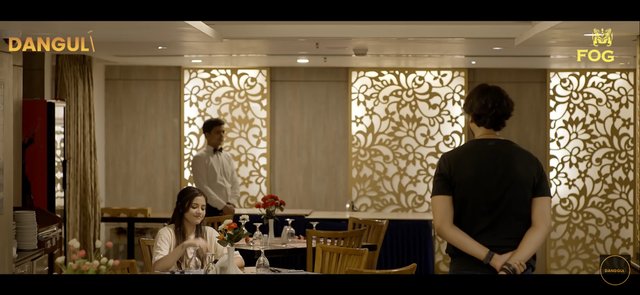 Screenshot_20250410_171705_YouTube.jpg