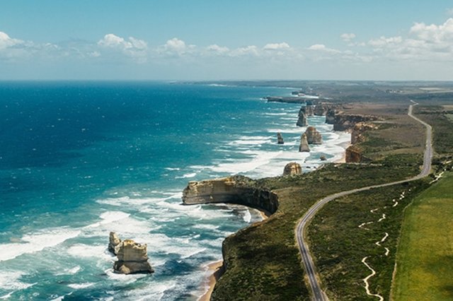 great-ocean-road-australia-590.jpg