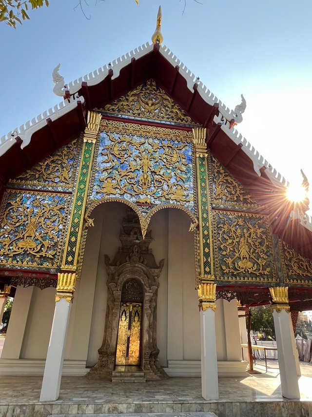 Wat Phra Kaew Don Tao Suchadaram16.jpg