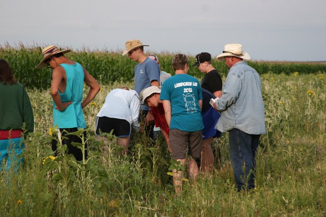 farmers_students_and_conservation.jpg