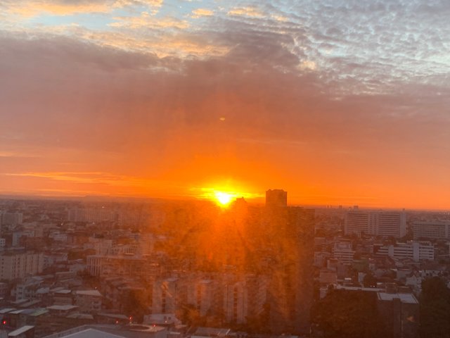 sunrise8.jpg