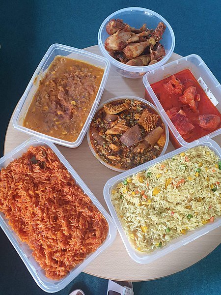 450px-Delicacies_in_Yoruba_land,_Nigeria.jpg