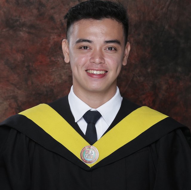 gradpic.jpg