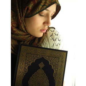 muslim quran girls.jpeg