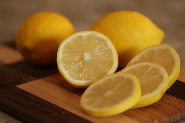 lemon juice.jpg