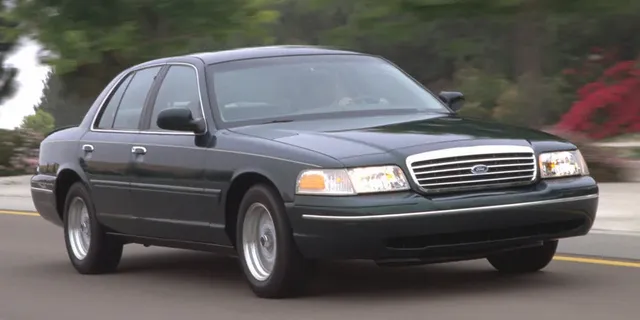 ford-crown-victoria.webp