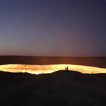 Flaming-Crater-Darvanza-Turkmenistan-365x365.webp