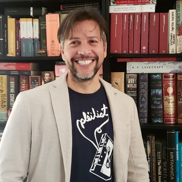 Elvin Negron.jpg