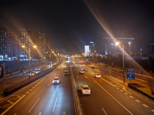 天桥夜景